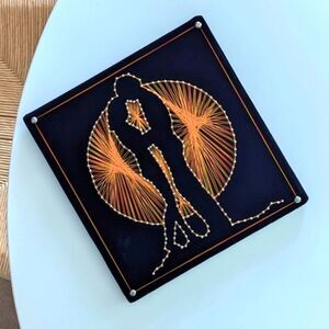 MCM Velvet String Nail Wall Art
